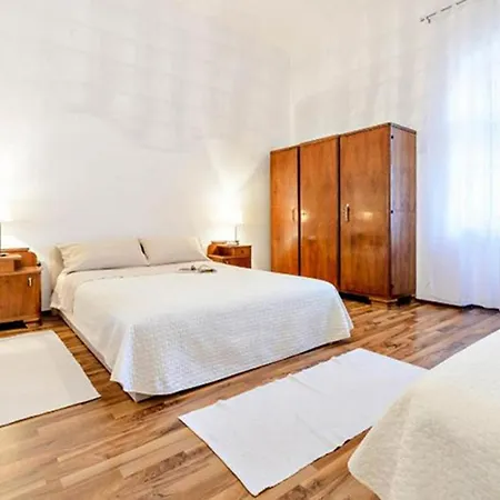Gradac With Garden Next To And Old Town * Dubrovnik